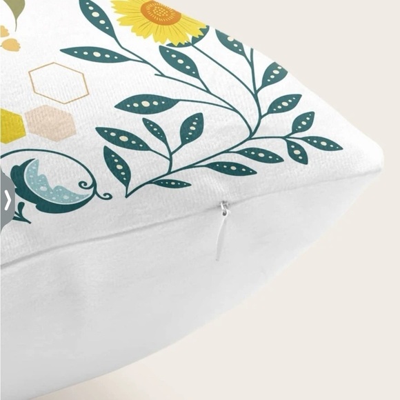 Pillow Cover Bee Garden Party Floral Multicolor Large Square 17.7 X 17.7 - Picture 2 of 16